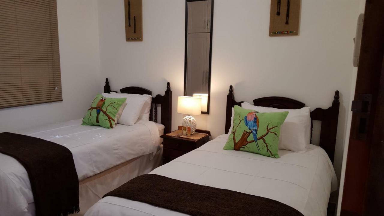 African Dwarf Kingfisher Guesthouse Eshowe ภายนอก รูปภาพ